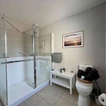 La Cle Des Champs By Melrose Holiday home Tour-en-Bessin