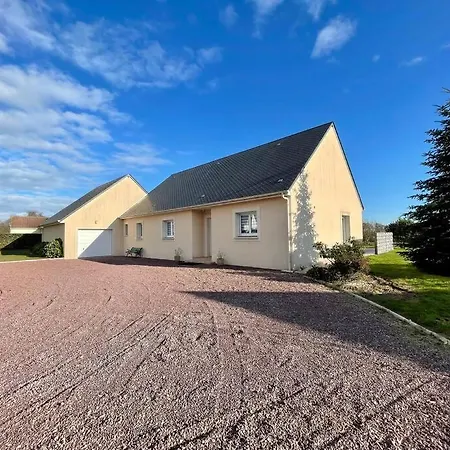 La Cle Des Champs By Melrose * Tour-en-Bessin